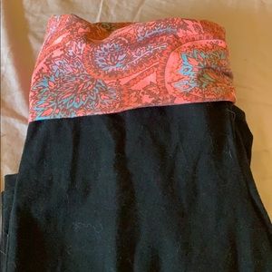 yoga pants